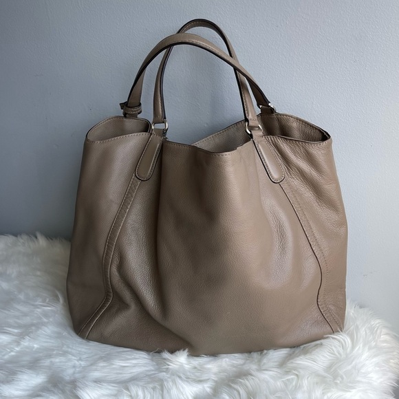 Gucci Soho Interlocking GG Tote Bag Leather Handbag - Picture 2 of 14